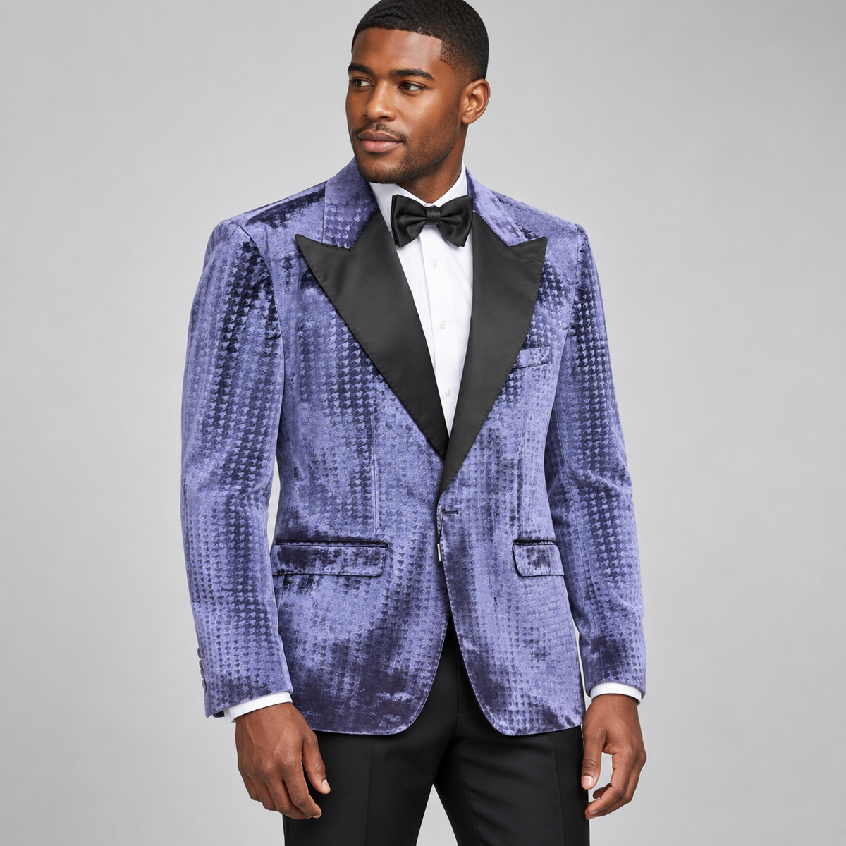 Giovanni Testi GT1PX-9525 lavender velvet jacket worn by a model, three-quarter front view