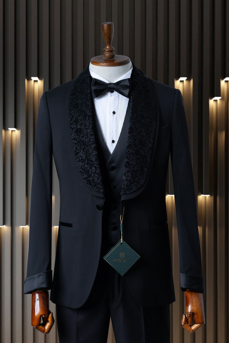 Marco Lorenzo | Embroided Wide Collar Tuxedo