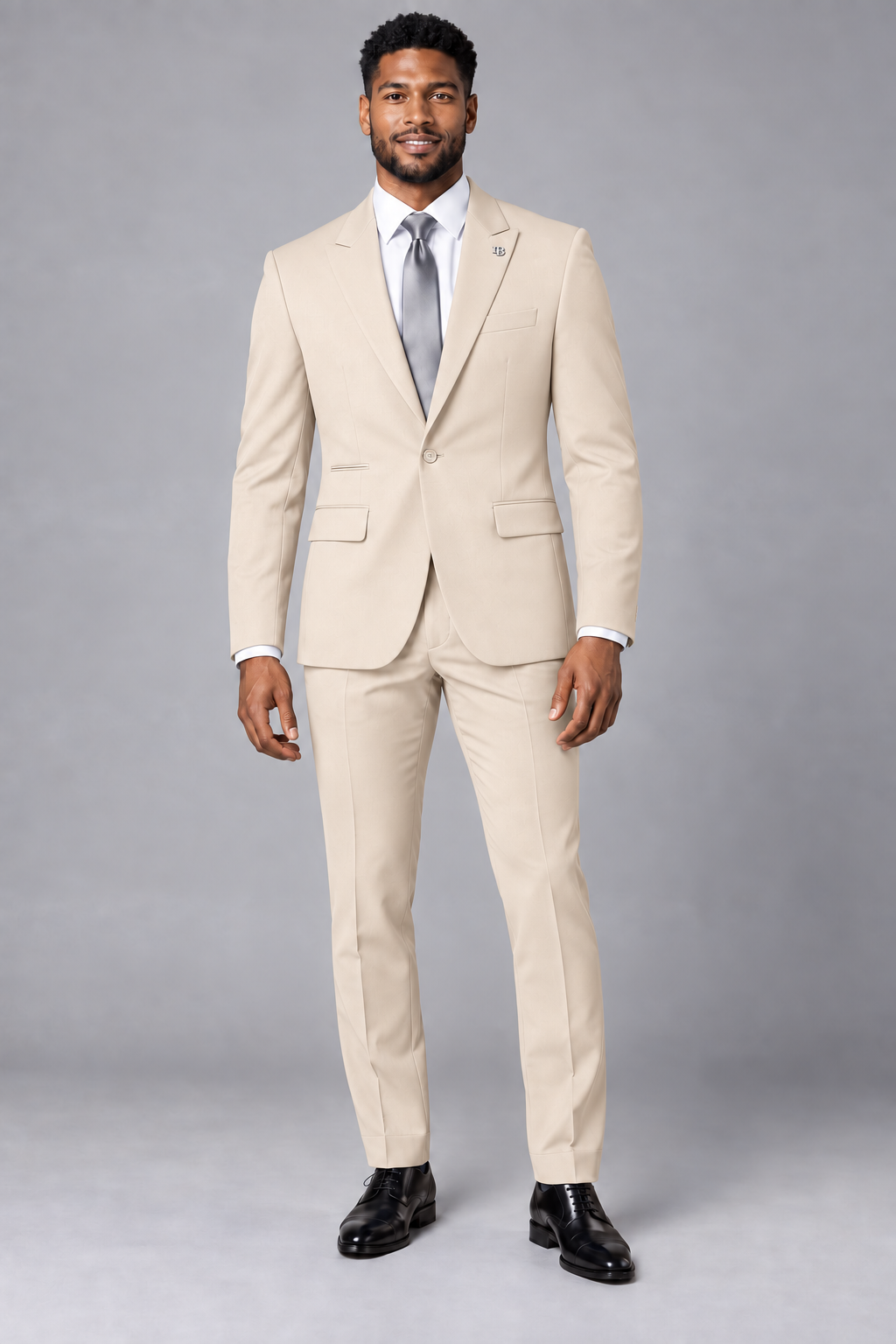 Barocco SU600 Khaki slim fit two-piece suit on model with single-button notch lapel jacket