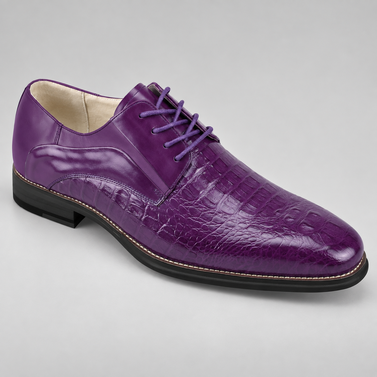 Giovanni Croco Print Leather (Mason) in Purple, studio product photo