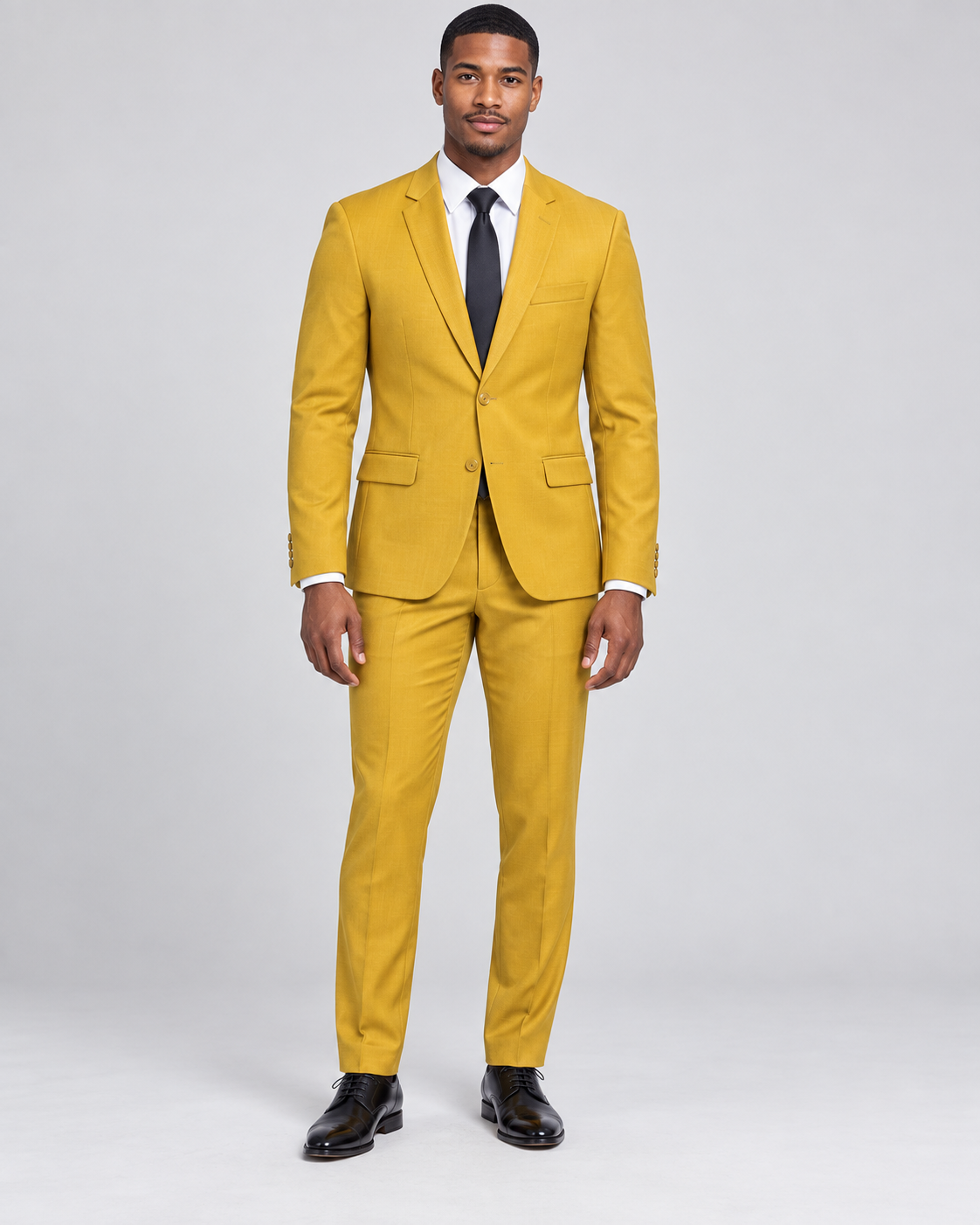 Vinci SDX-3 Gold slim-fit 4-way stretch two-piece suit — jacket and matching trousers on model